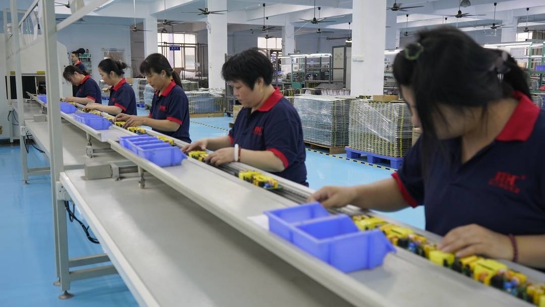 Advanced manufacturing production line for power supply units